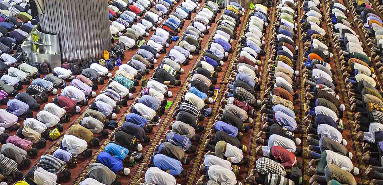 How to Perform Eid Prayer (Salah)