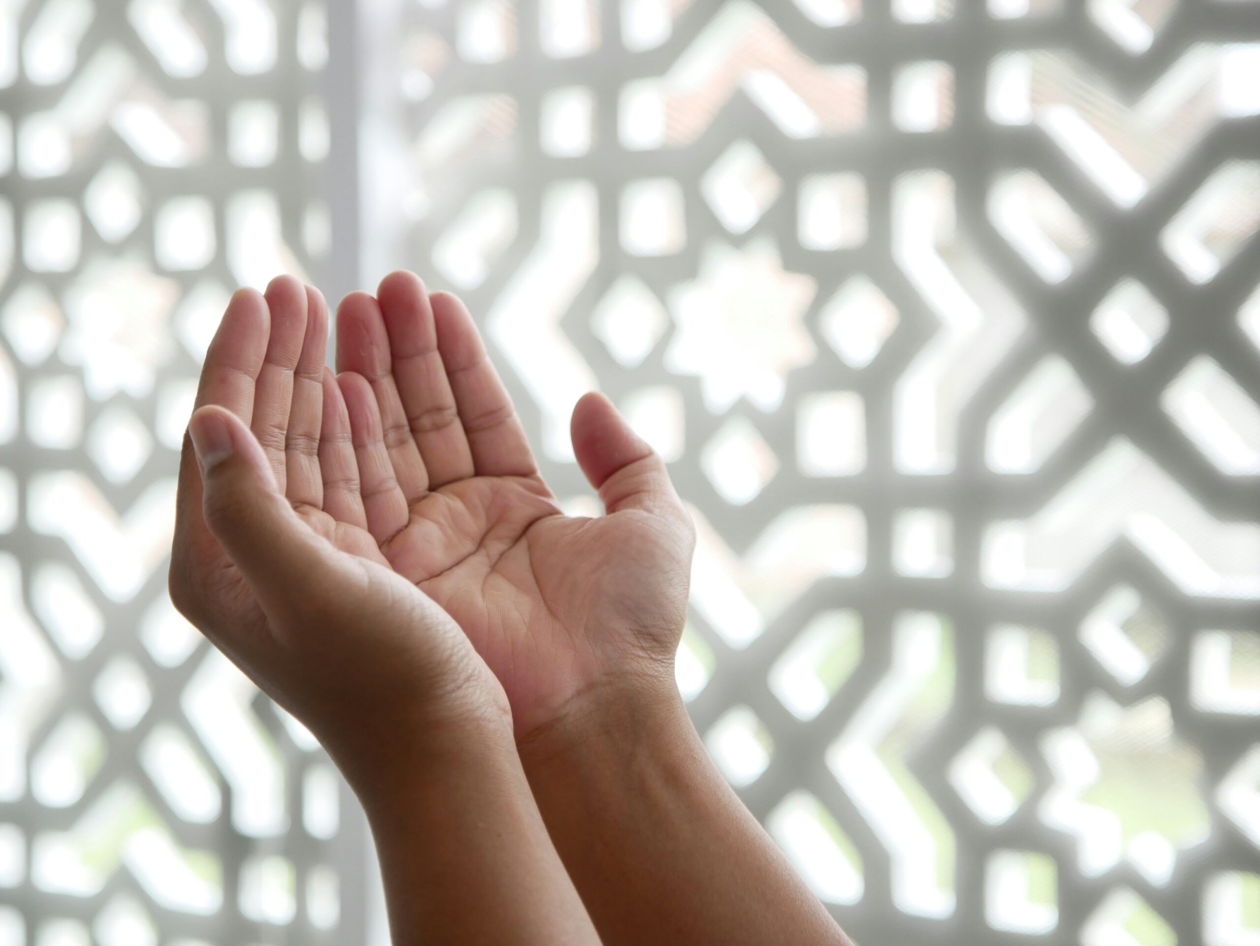 5 Duas to Learn for the Islamic New Year