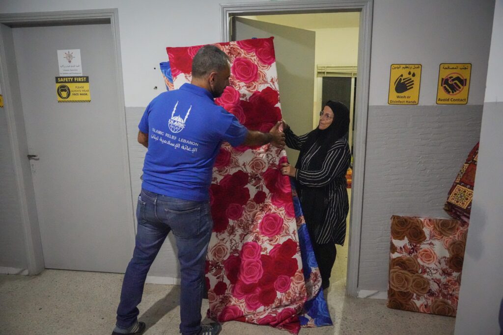 Islamic Relief delivering matresses in Lebanon