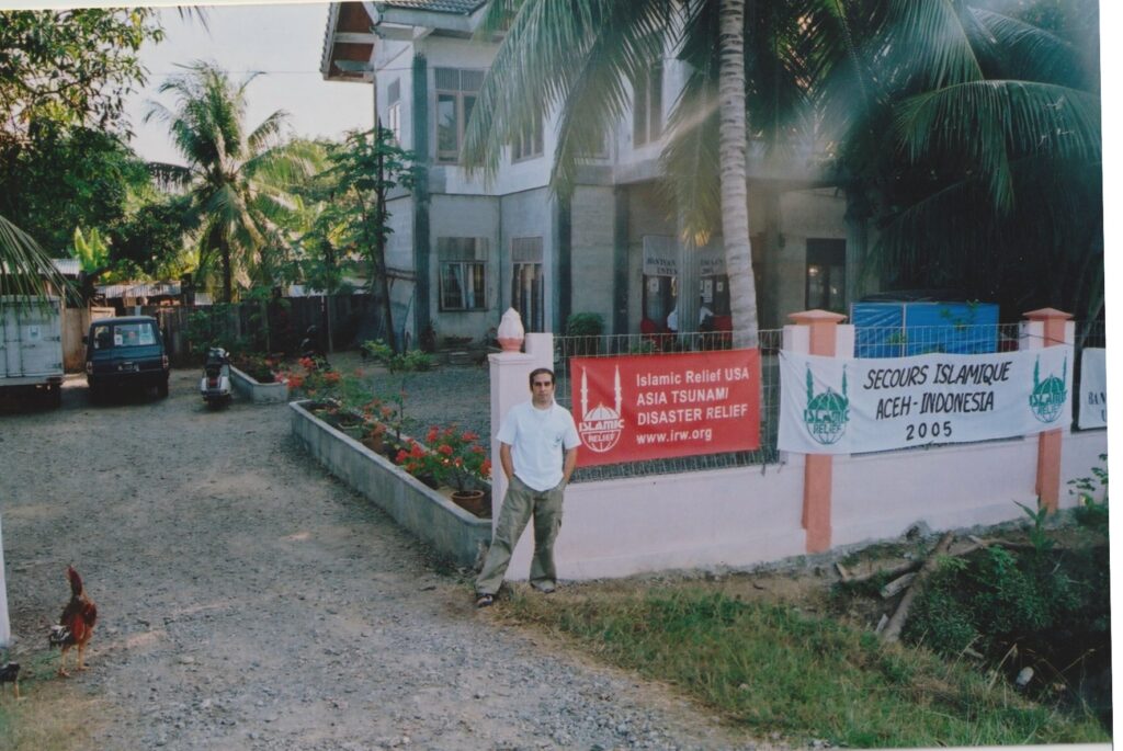 Haroon in front of Islamic Relief’s Aceh office. 20 years later, his memories of the first weeks after the disaster are still vivid