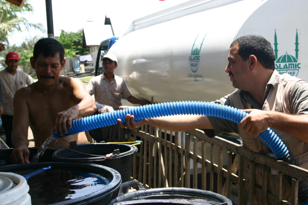 Islamic Relief in Indonesia, distributing water