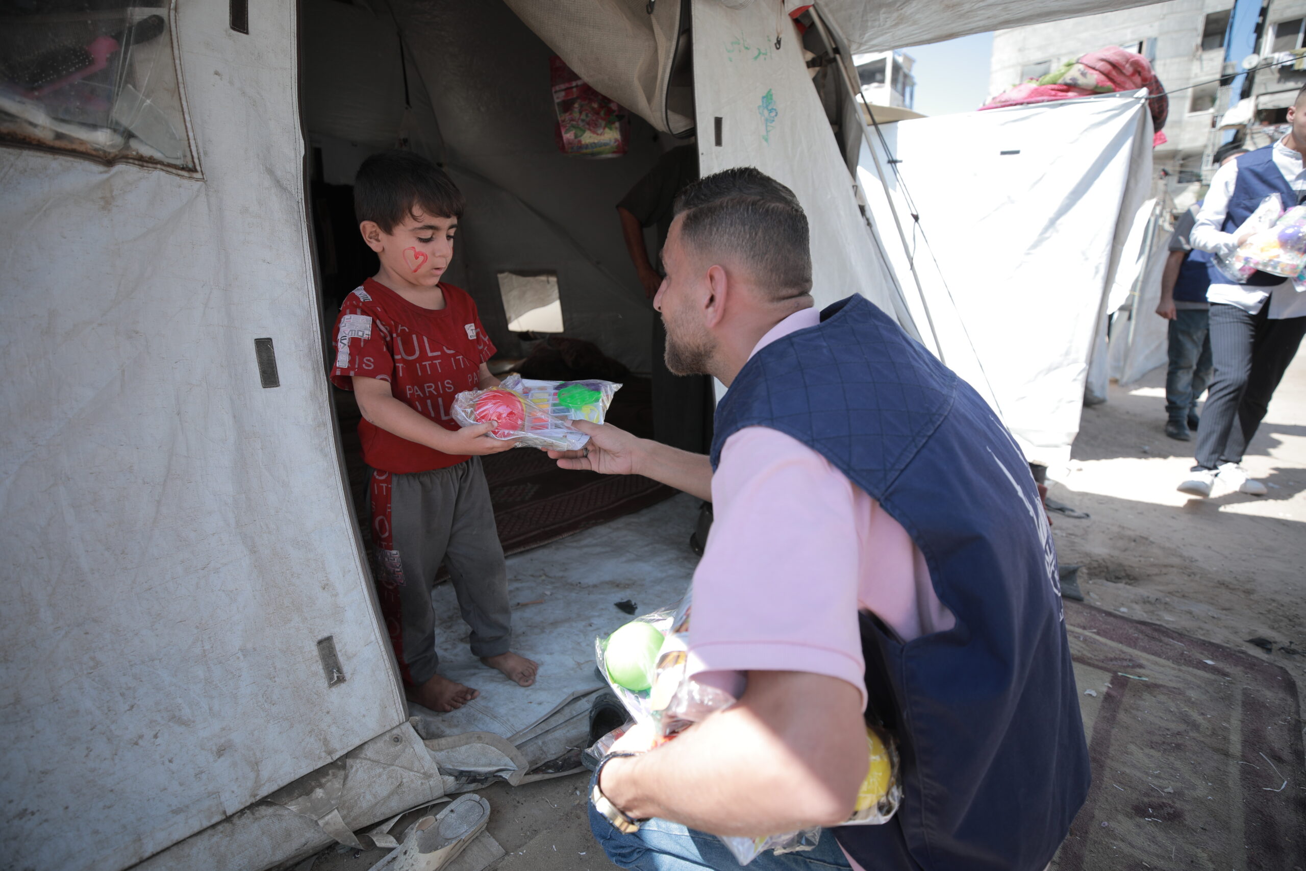Gaza Update: How Does Islamic Relief Continue to Deliver Aid?